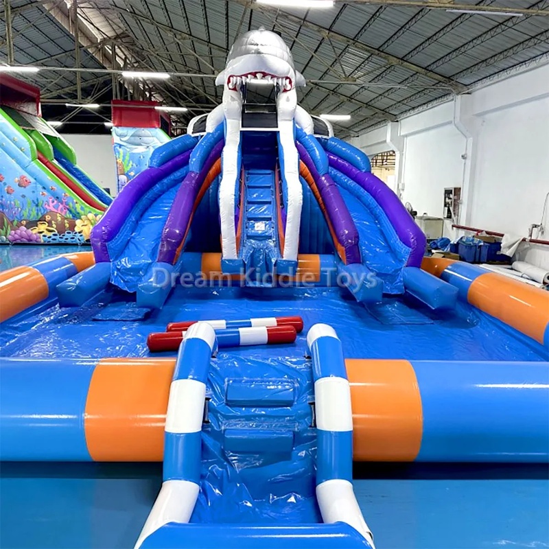 PVC Opblaasbare Springkasteel  - Kids Outdoor Adventure Park recensie en prijs