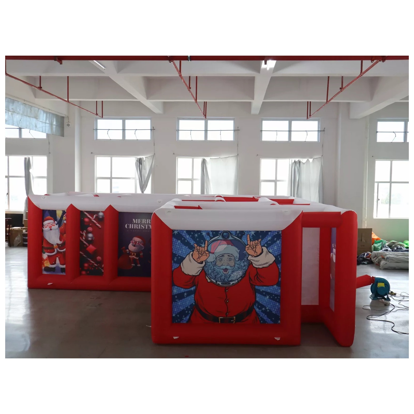 Grote rood-witte opblaasbare d - Kids Outdoor Games recensie en prijs
