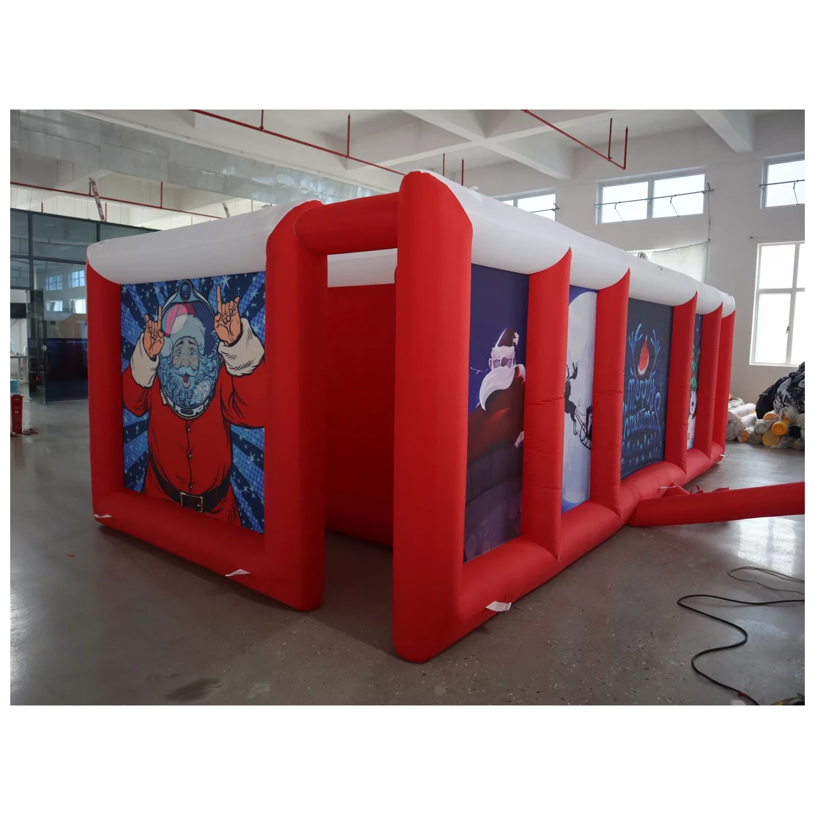 Grote rood-witte opblaasbare d - Kids Outdoor Games recensie en prijs